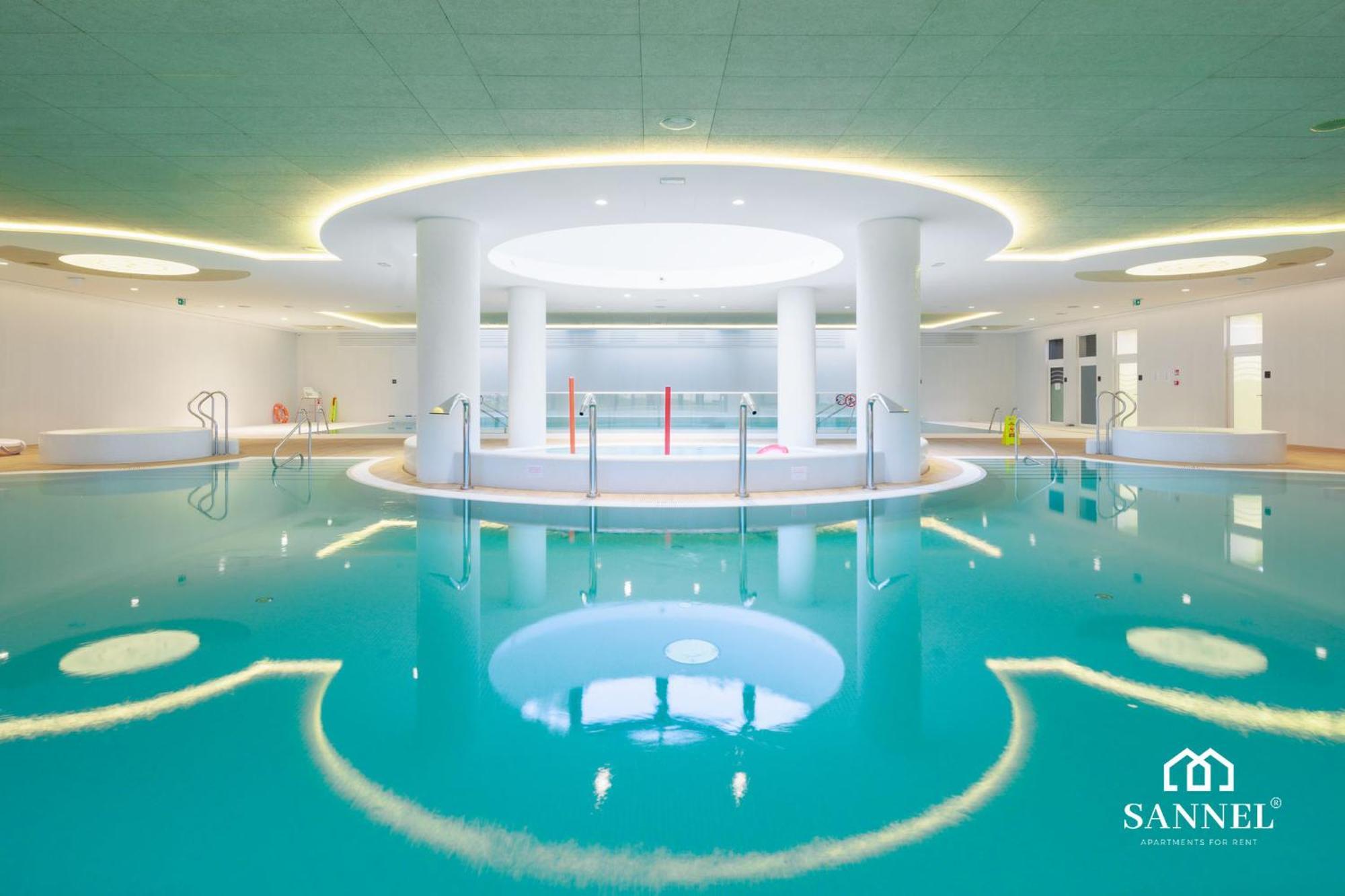 Apartament Golden Sand Z Dostepem Do Basenow,Jacuzzi,Strefy Saun- Pinea Apartments Pobierowo-Sannel Apartments For Rent Bagian luar foto